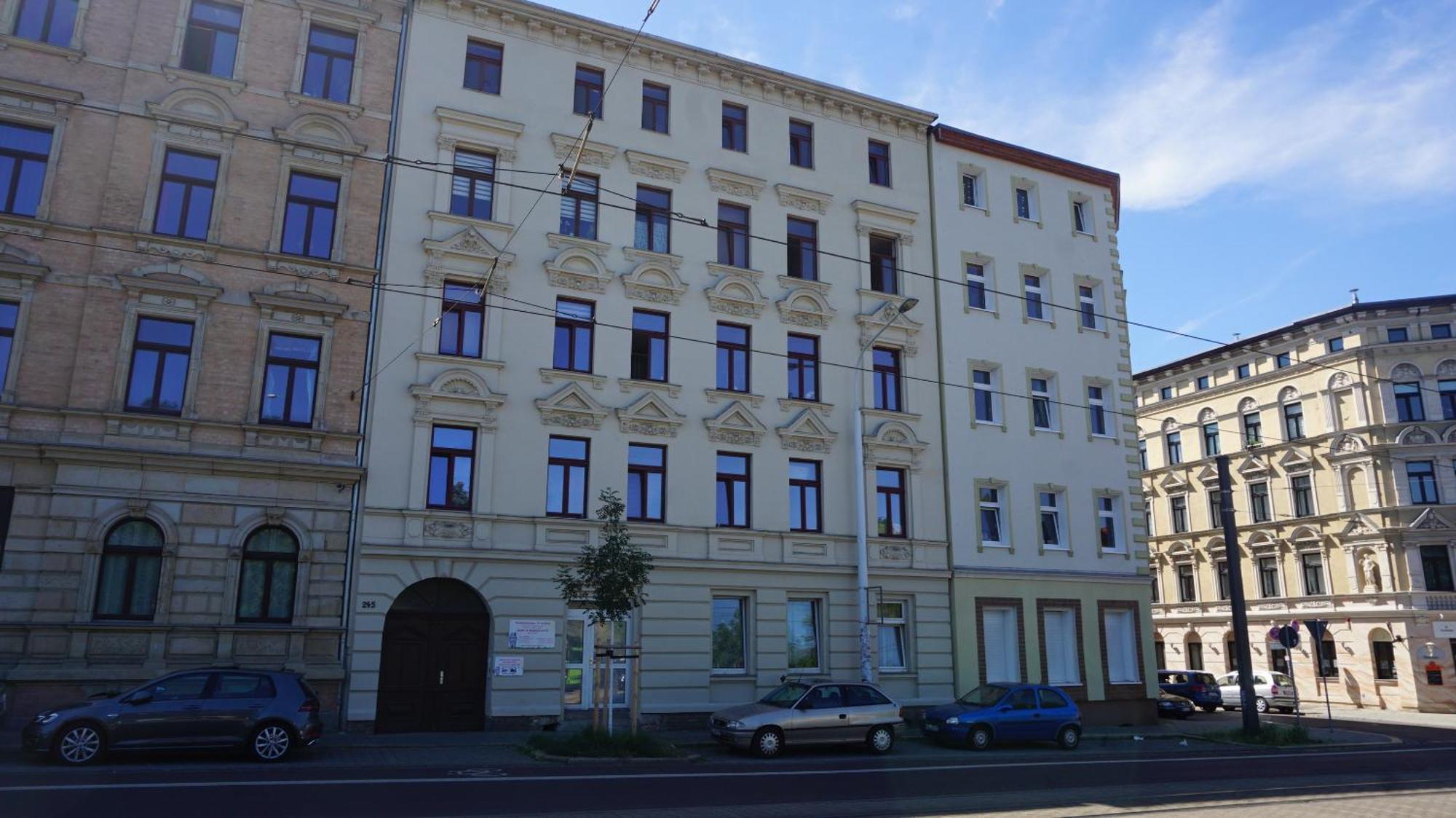 Hostel Im Medizinerviertel Halle  Bagian luar foto