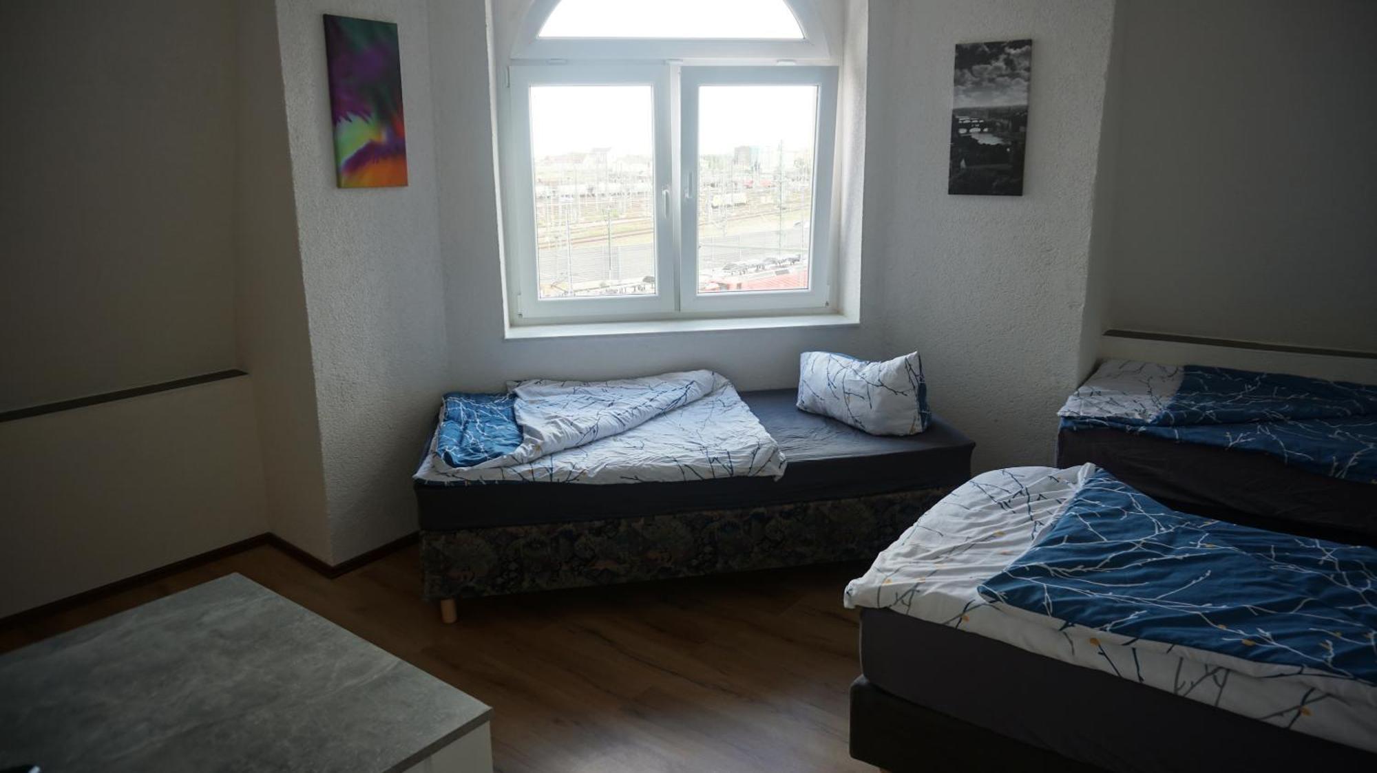 Hostel Im Medizinerviertel Halle  Bagian luar foto