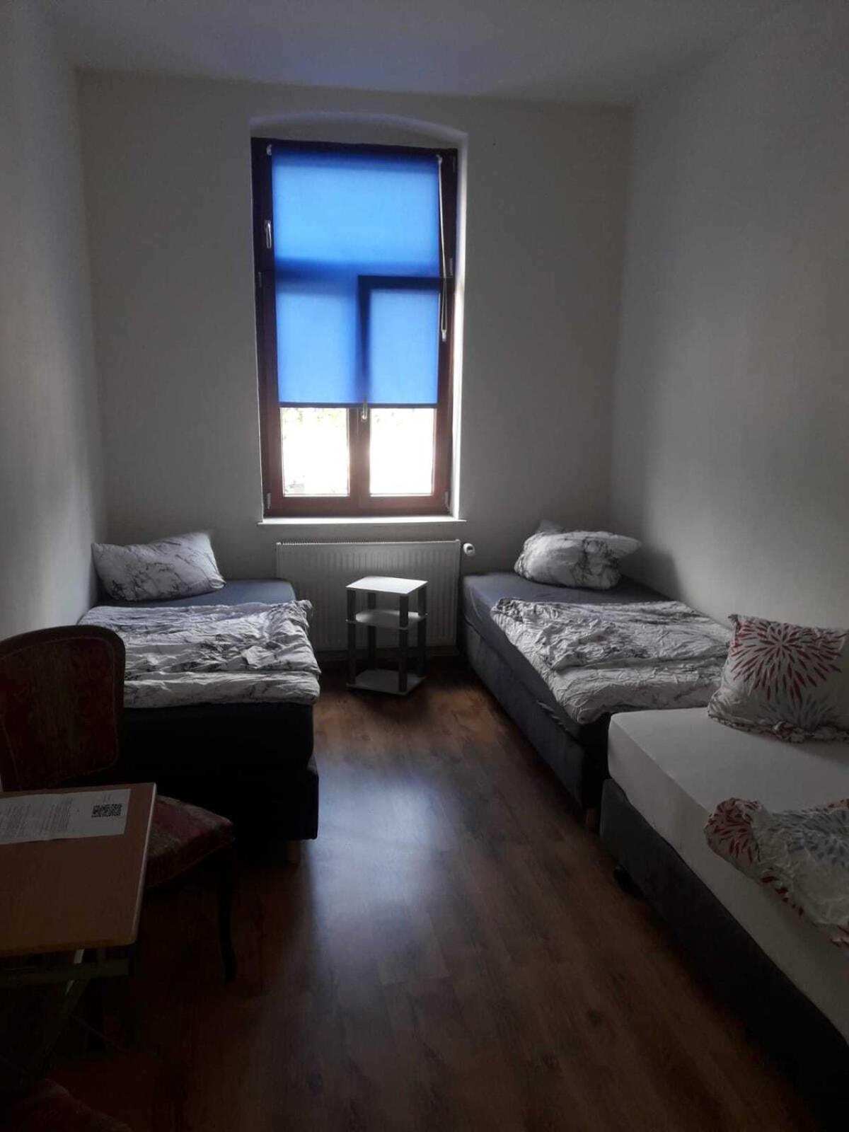 Hostel Im Medizinerviertel Halle  Bagian luar foto