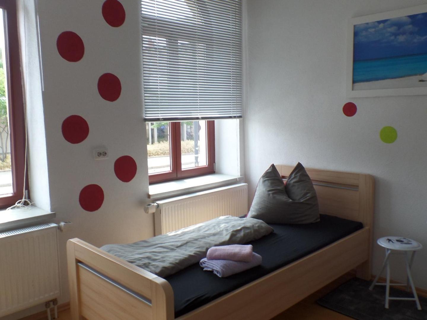 Hostel Im Medizinerviertel Halle  Ruang foto